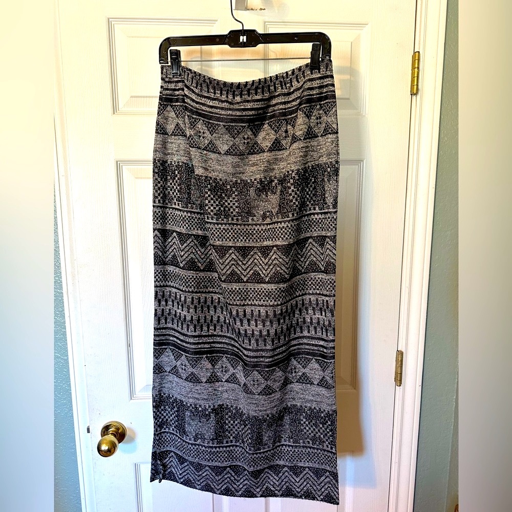 Boho knit skirt from Zac and Rachel size M